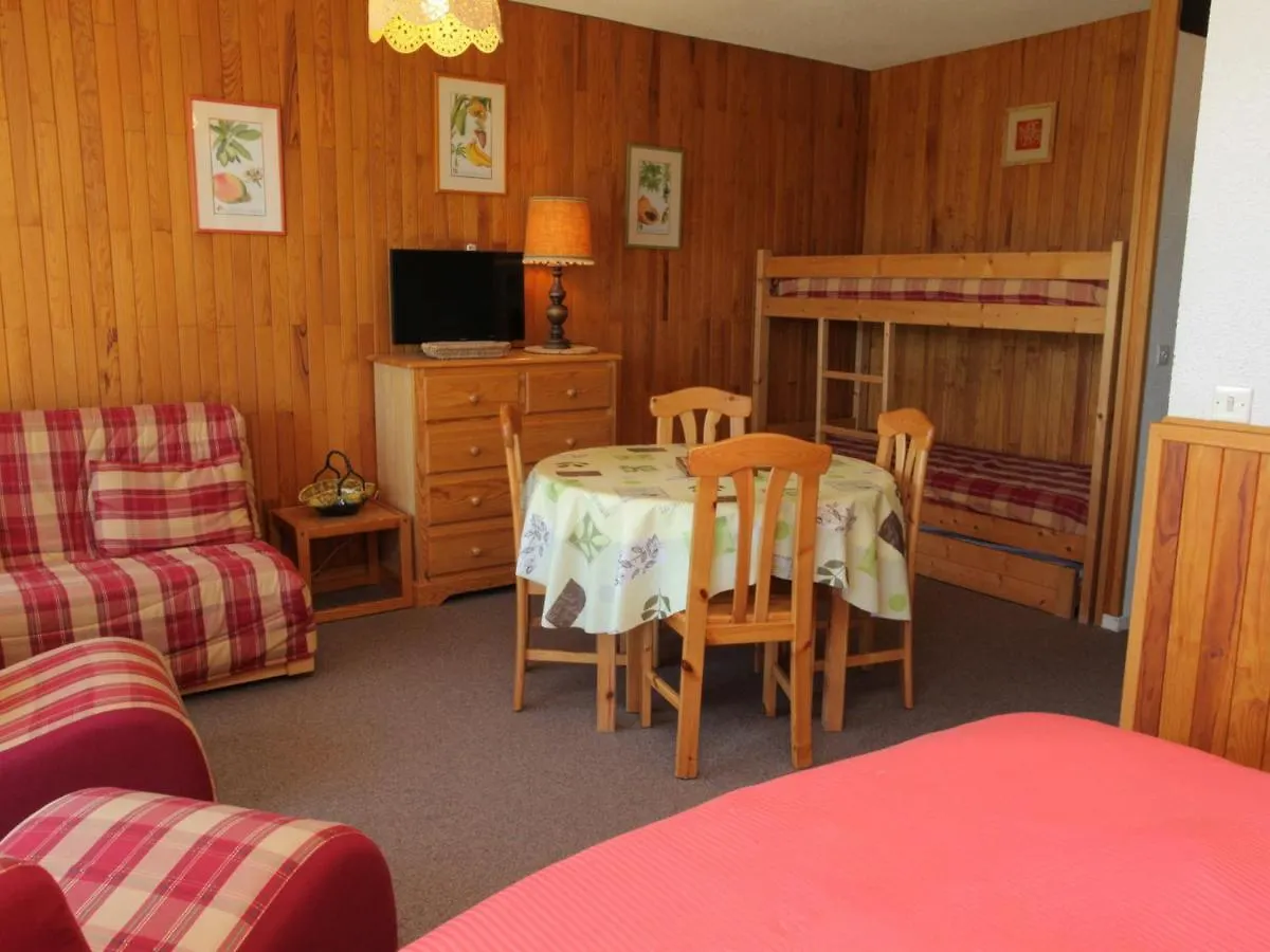 Studio Cosy Avec Terrasse Exposee Sud - Proche Pistes Et Commerces - Fr-1-416-48 Apartment Fontcouverte-la-Toussuire
